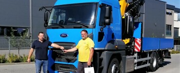 Další progres v nabídce Ford Trucks, model 2642T 6x2 s valníkovou nástavbou s HR