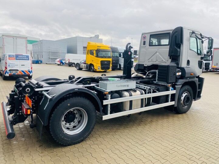 whatsapp_image_2022_12_23_at_11_56_29